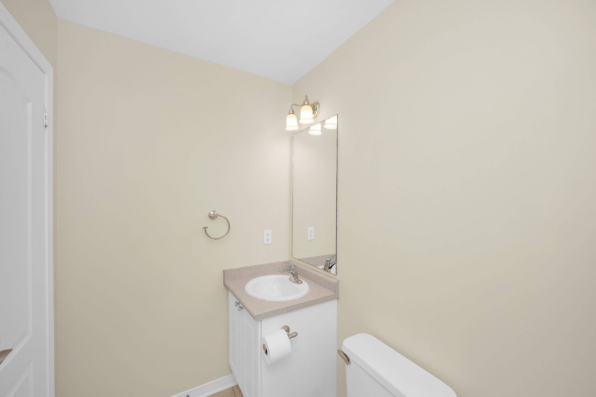 Mississauga, ON L5M 8B5,3897 Quiet Creek DR