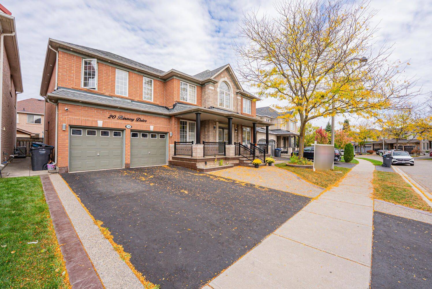 Brampton, ON L6P 1A3,20 Binnery DR