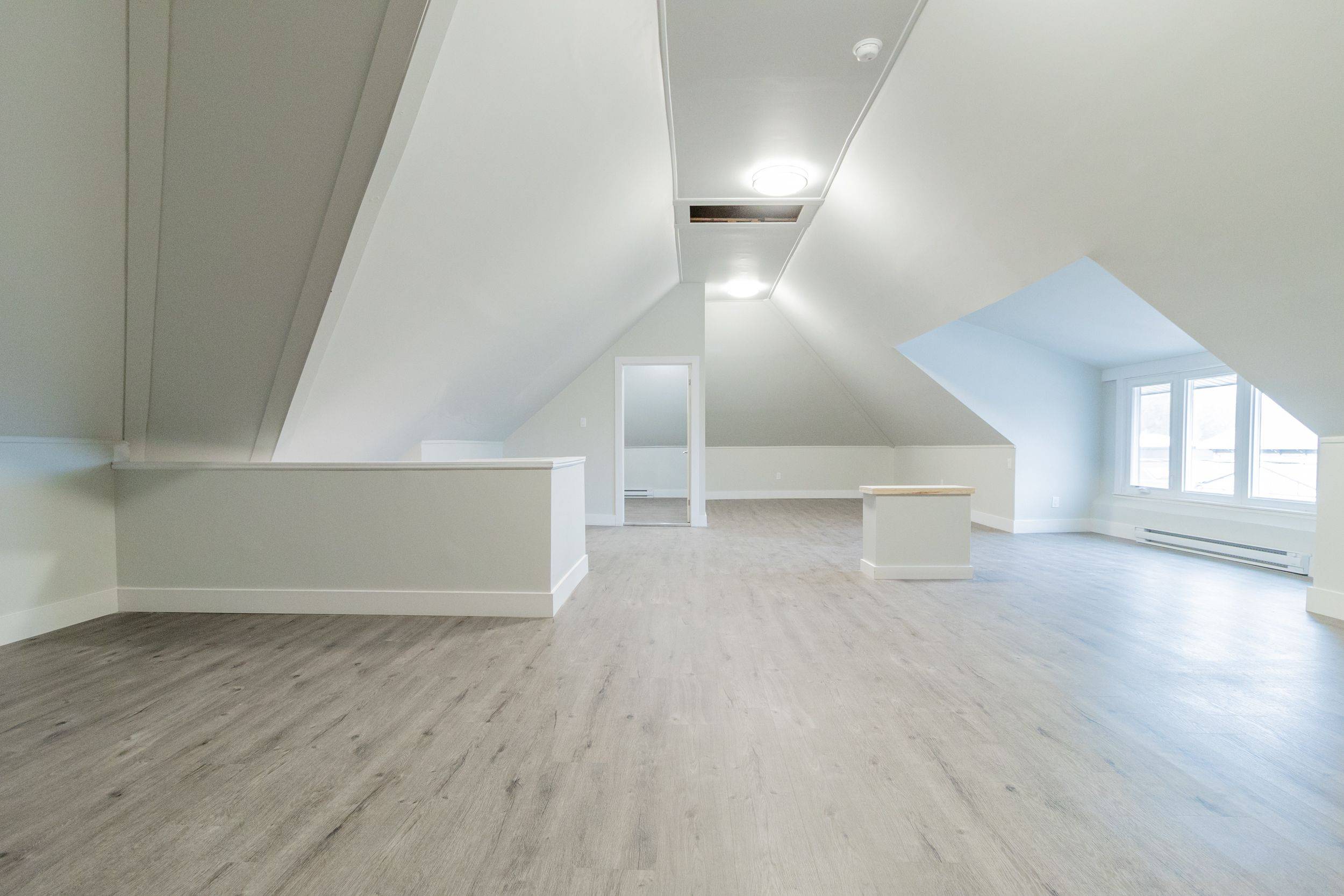 Bluewater, ON N0M 2T0,11 Goshen ST N