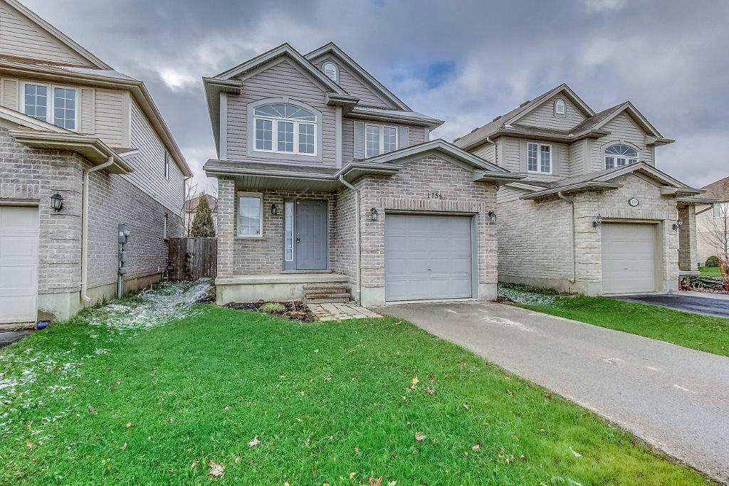 London North, ON N6G 5R4,1754 MICKLEBOROUGH DR