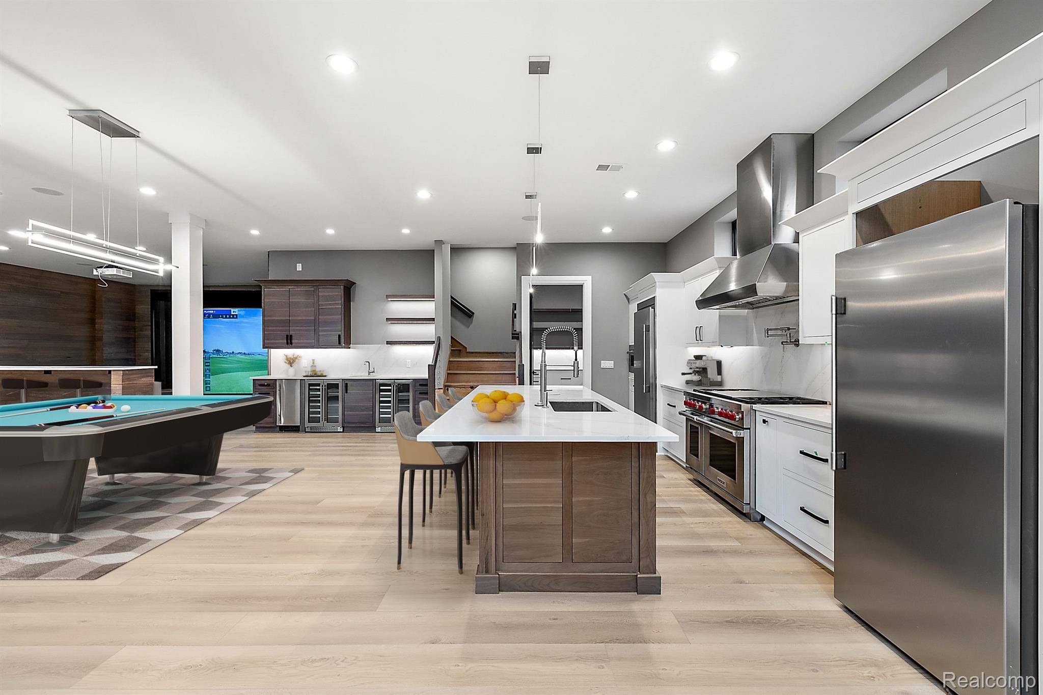 Bruce, MI 48065,70903 Renata CT