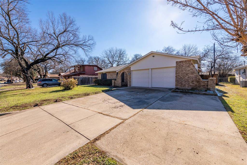 Forest Hill, TX 76119,6400 Melinda Drive