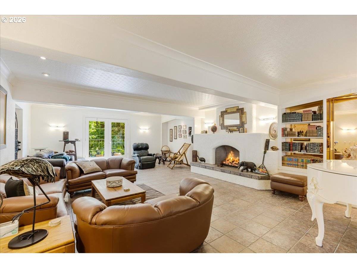 Oregon City, OR 97045,22396 S Parrot Creek RD