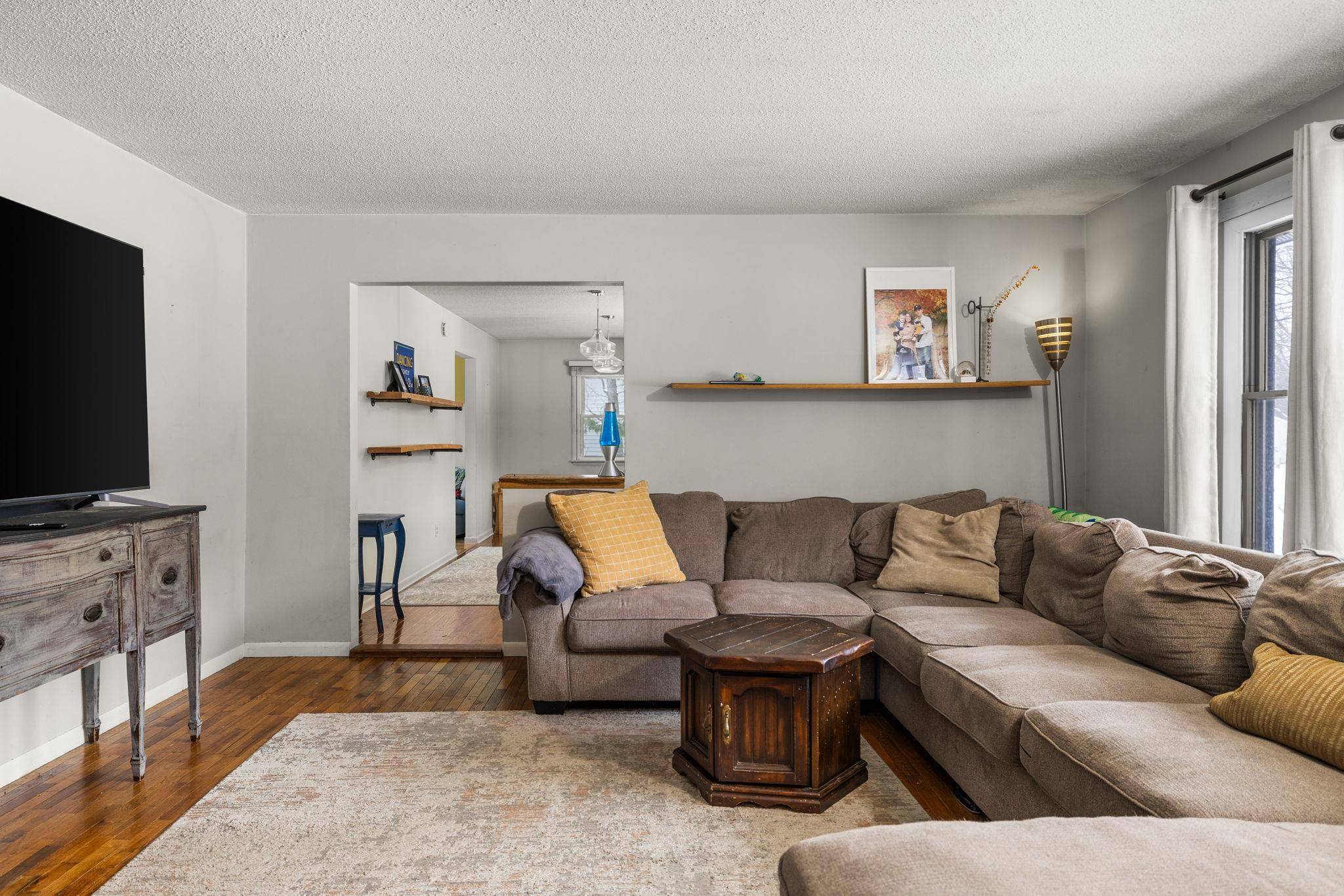 Traverse City, MI 49686,611 George ST