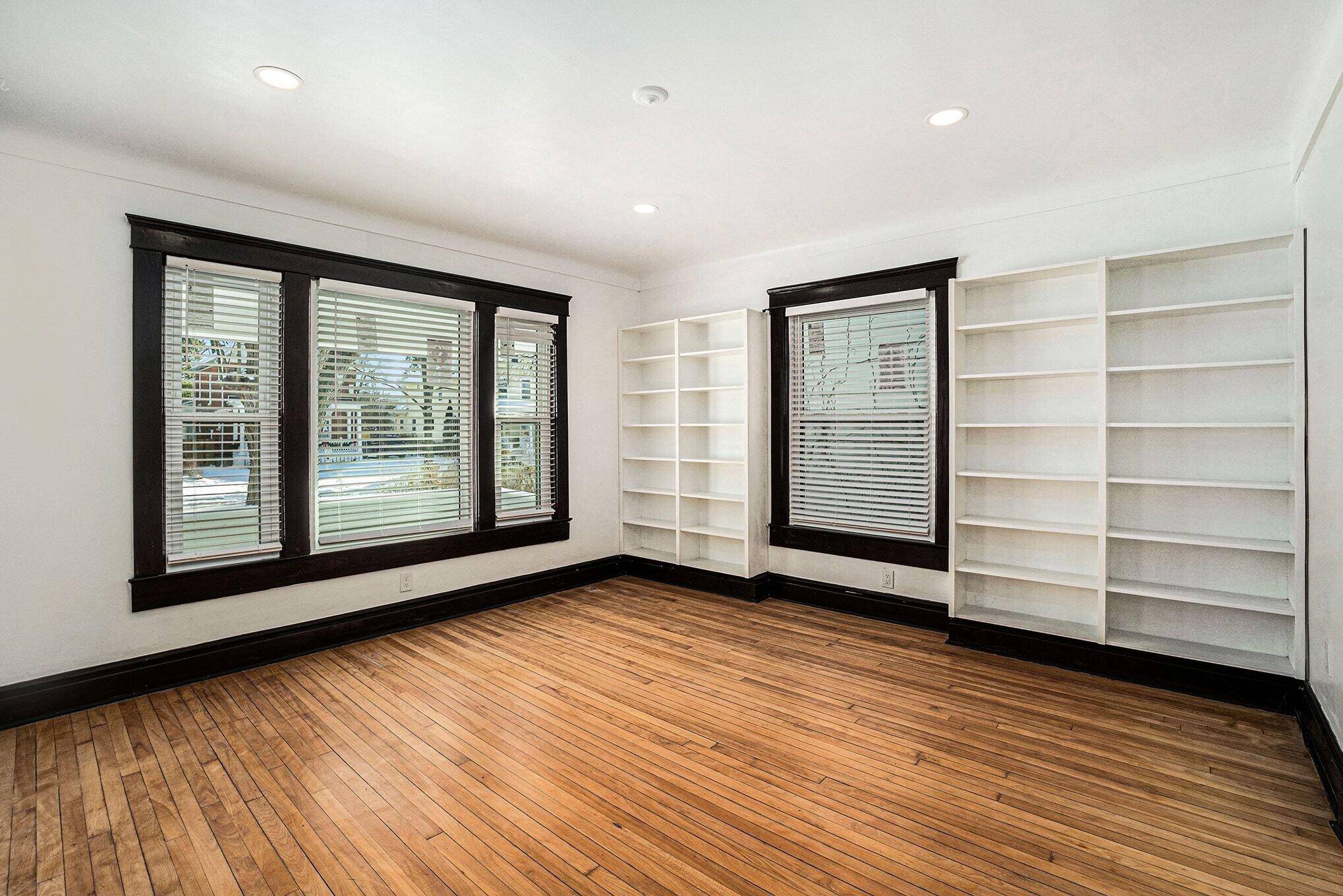 Ann Arbor, MI 48104,1208 Olivia AVE