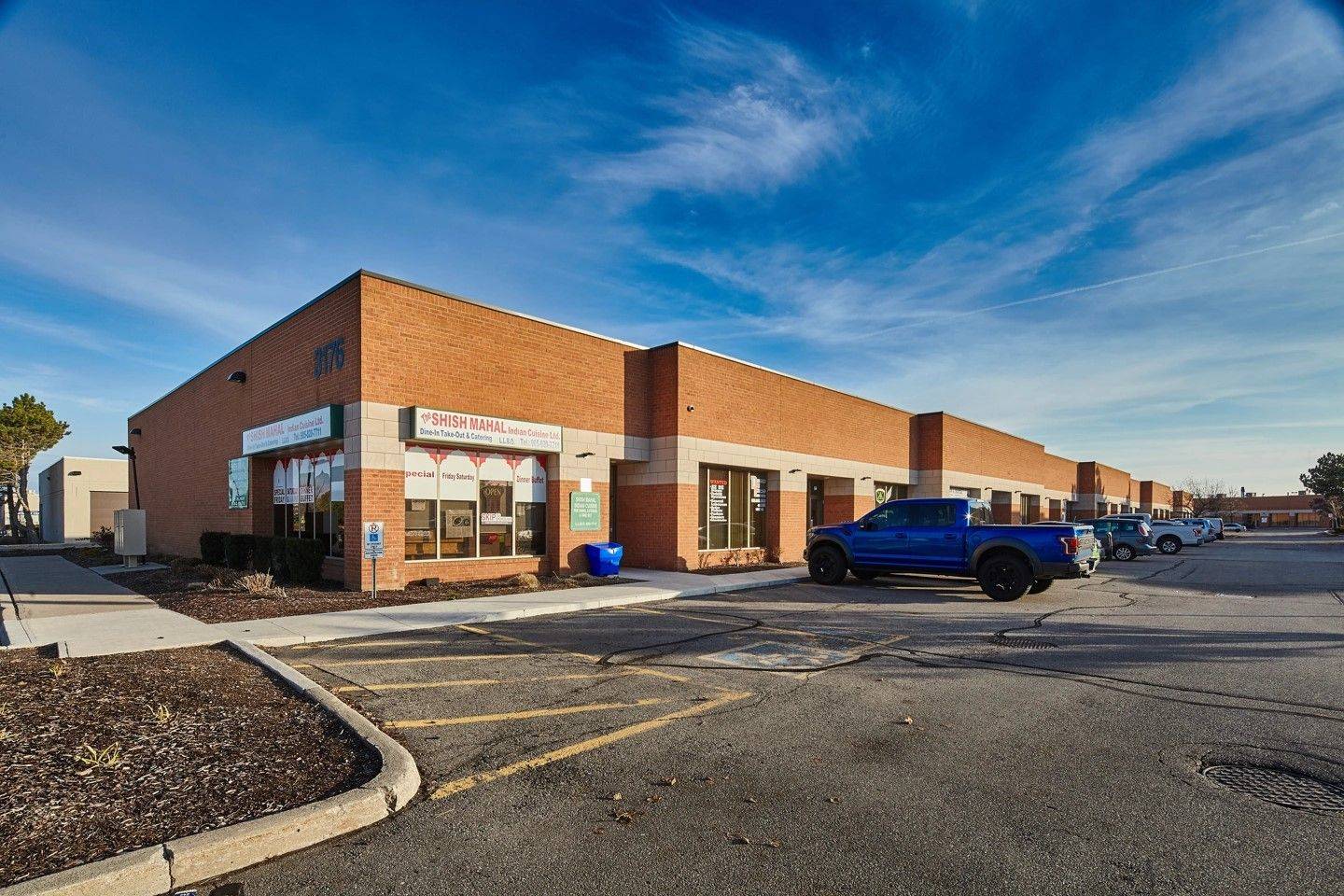 Mississauga, ON L5L 5S6,3176 Ridgeway DR #56