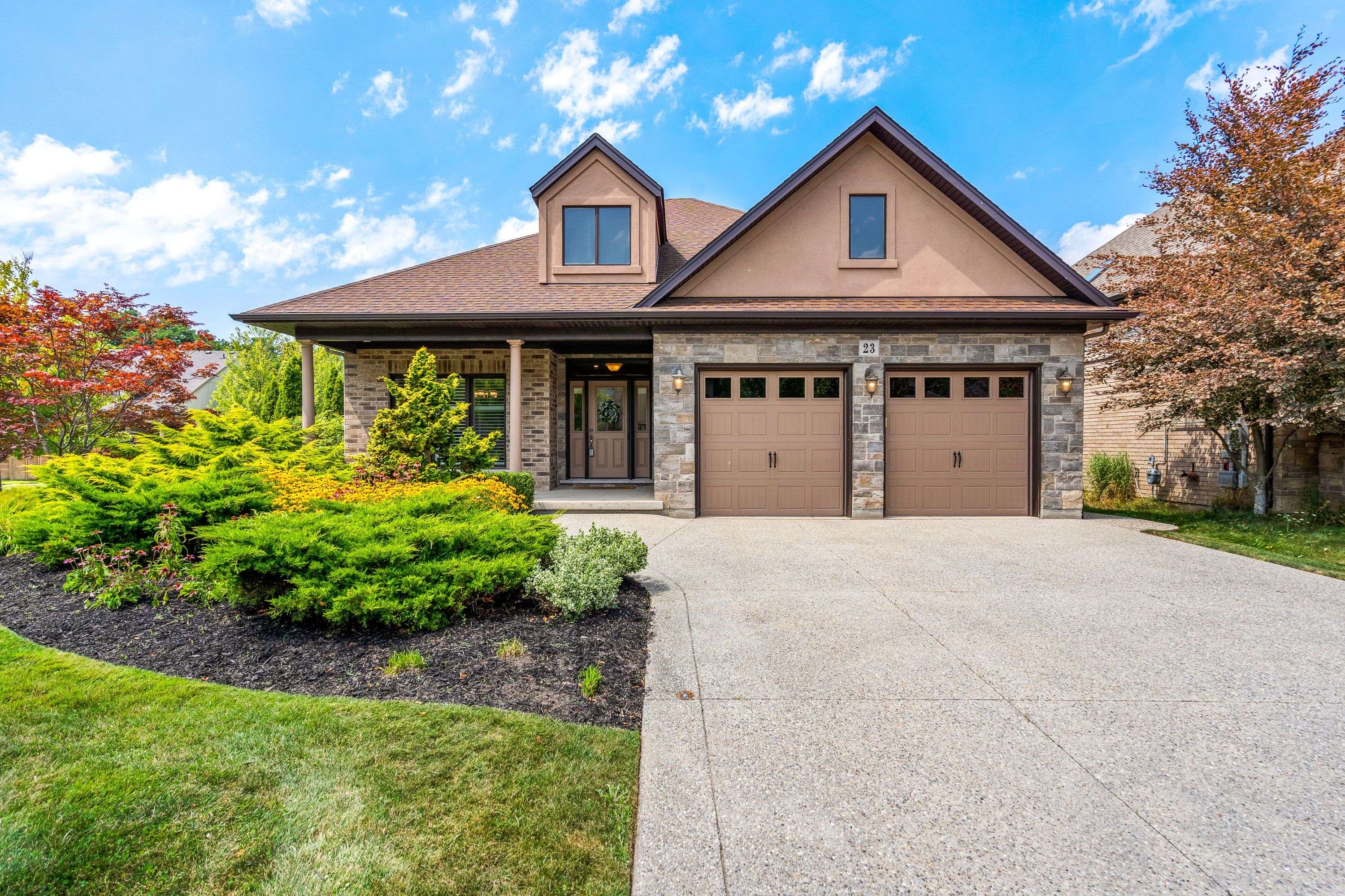 Niagara-on-the-lake, ON L0S 1J1,23 GORING WAY