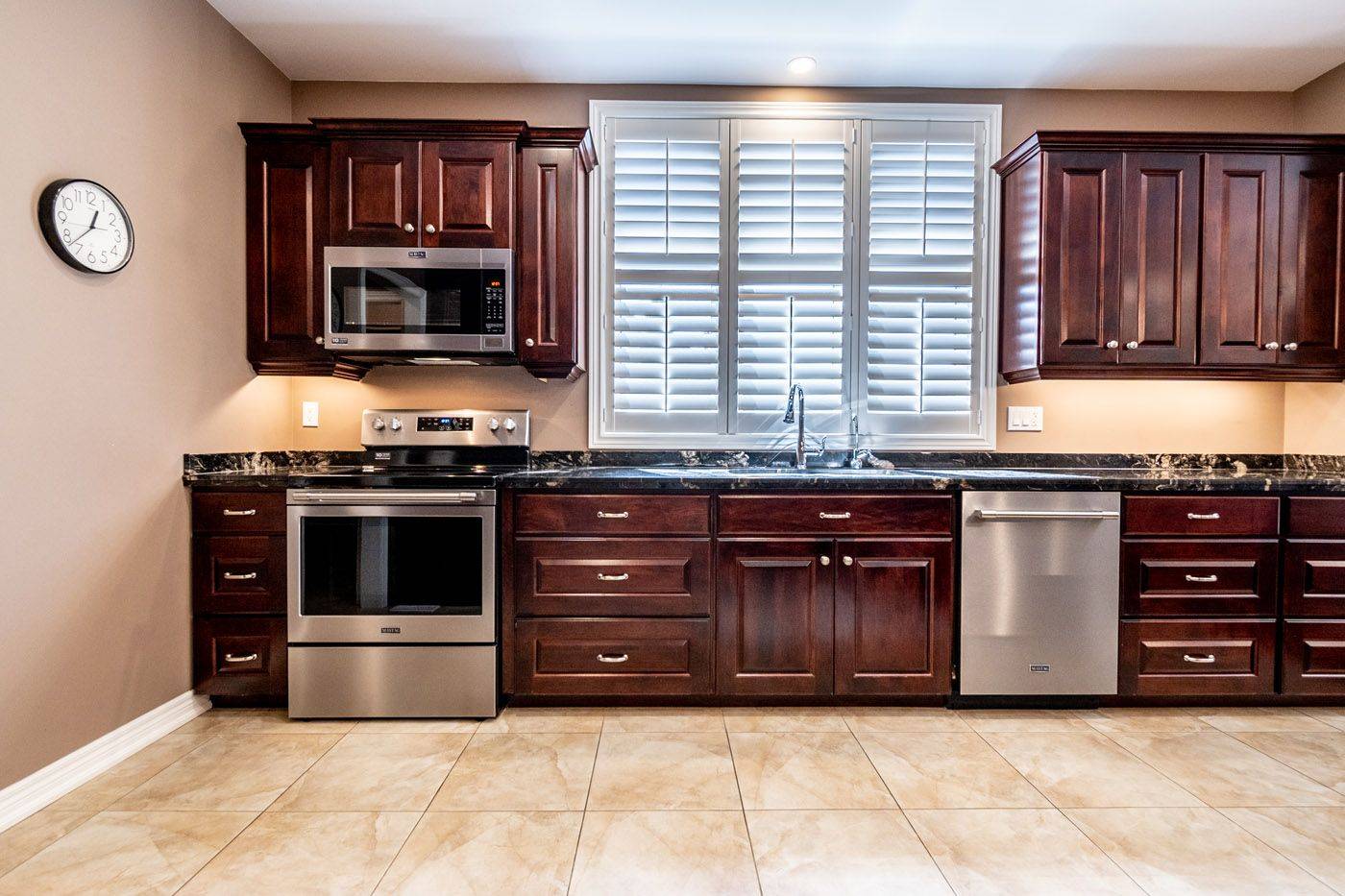 Niagara-on-the-lake, ON L0S 1J1,23 GORING WAY