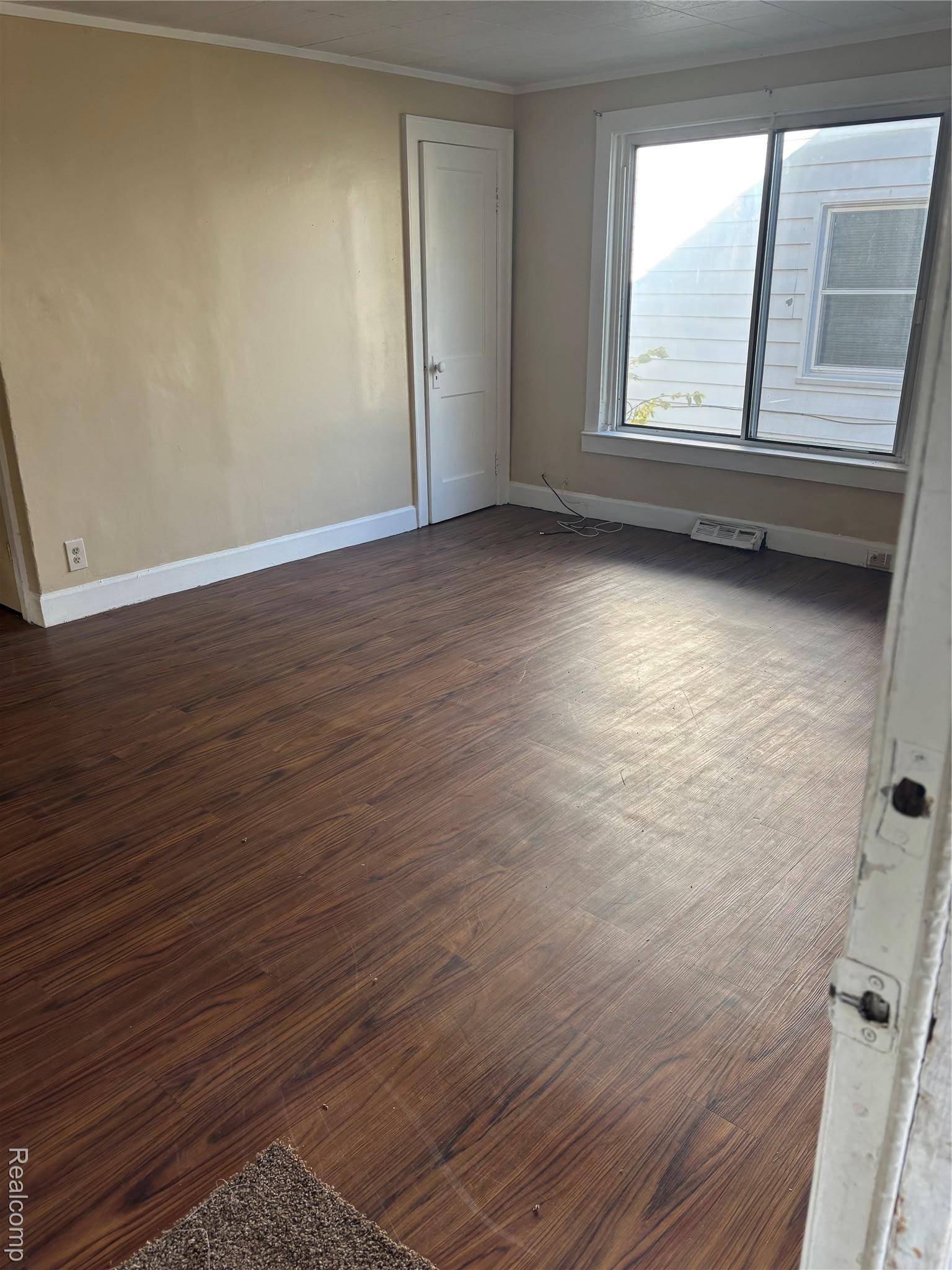 Flint, MI 48503,1202 Knapp AVE