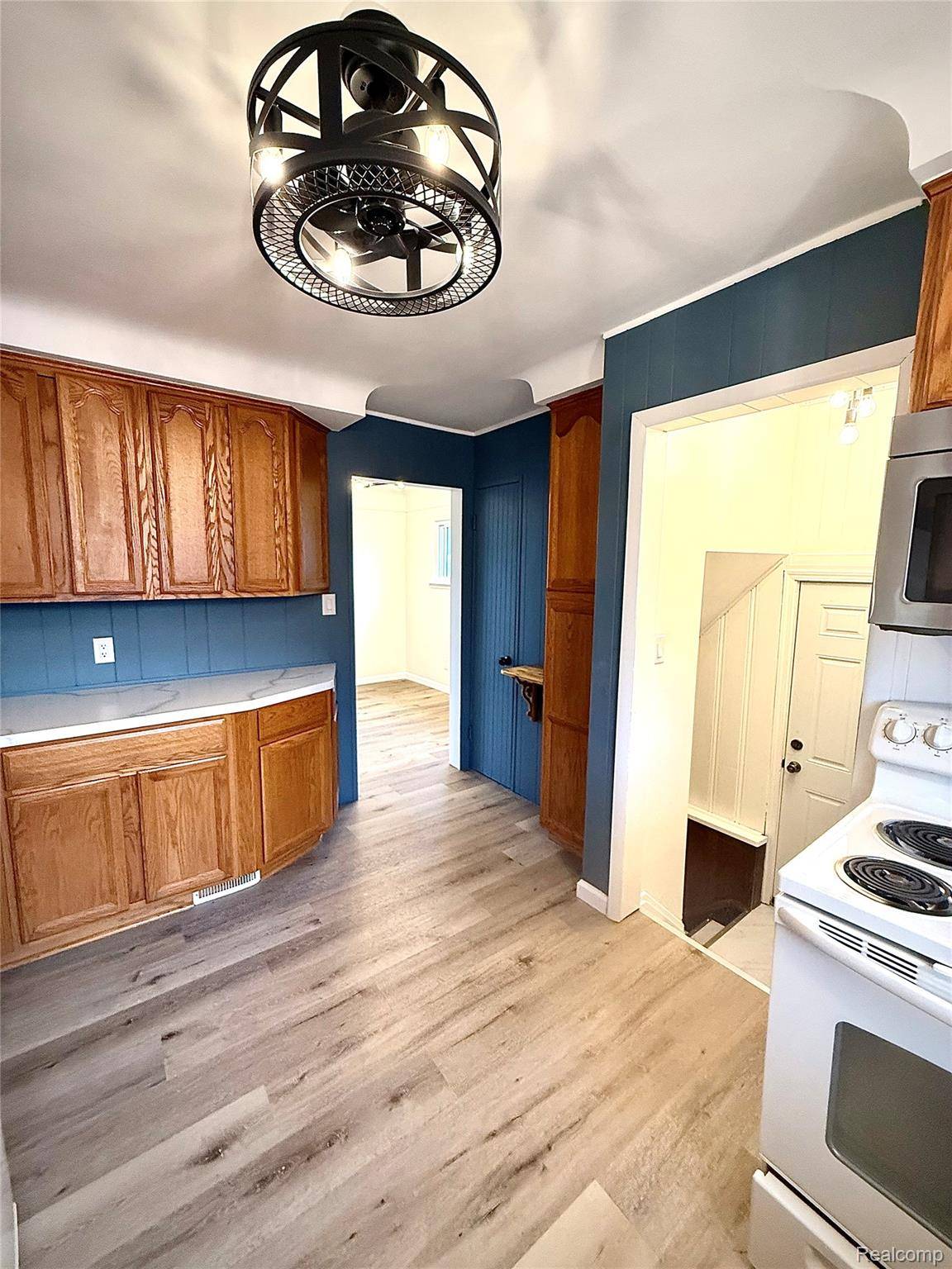 Roseville, MI 48066,29581 Rosemont ST