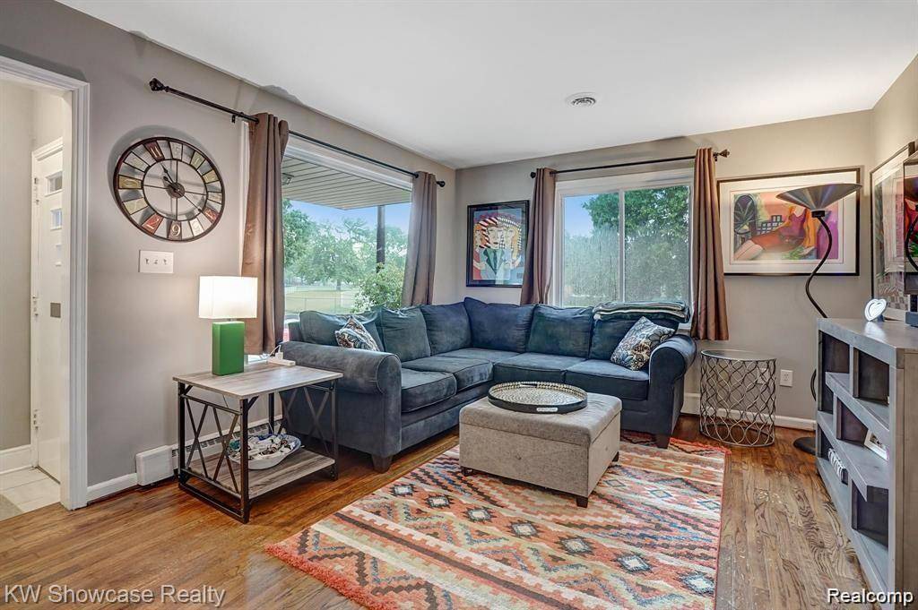 Royal Oak, MI 48067,1304 Grove AVE