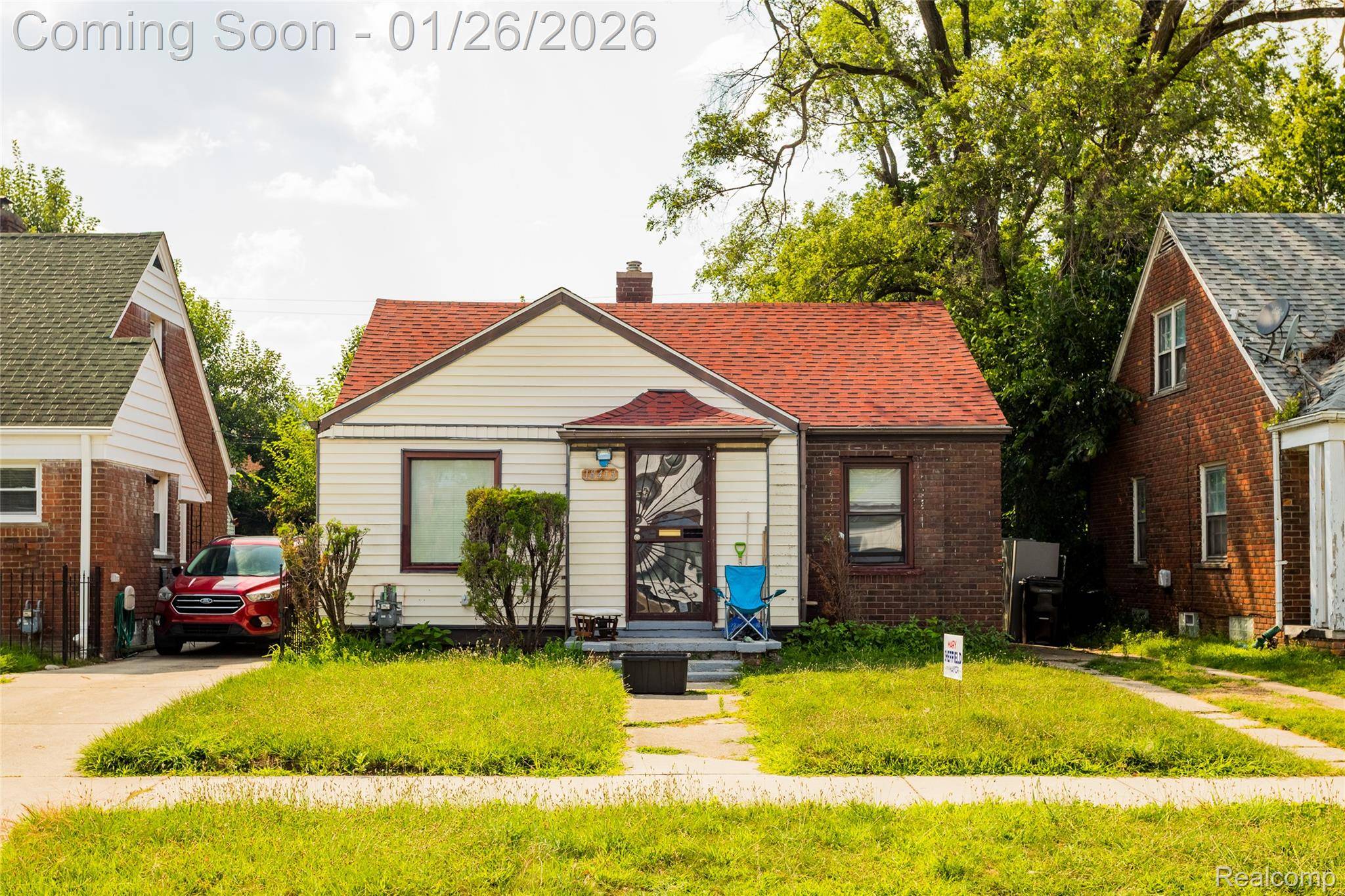 Detroit, MI 48235,18413 Ferguson ST