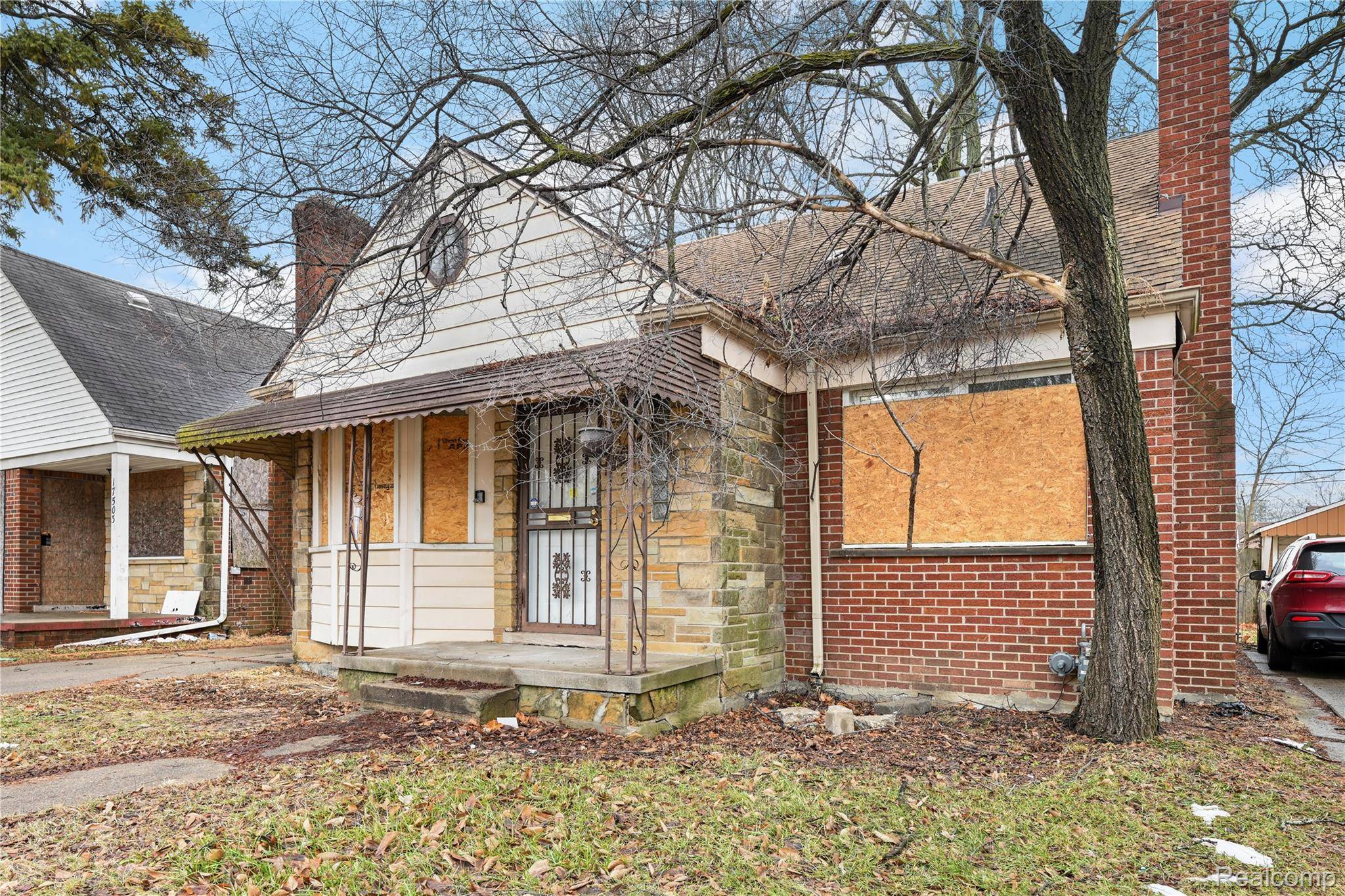 Detroit, MI 48219,17511 Westmoreland RD