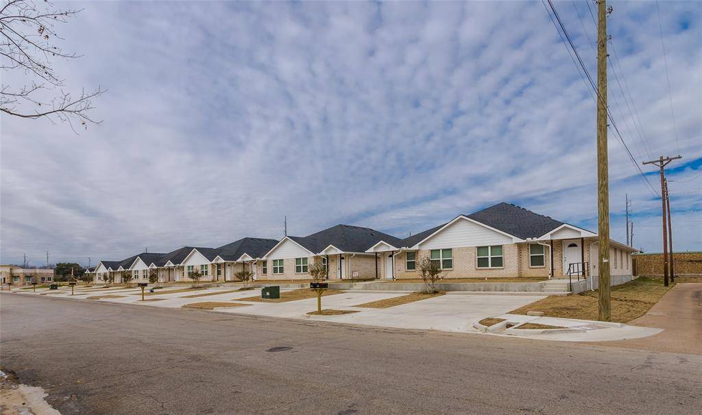 Ennis, TX 75119,1016 Biloxi Drive