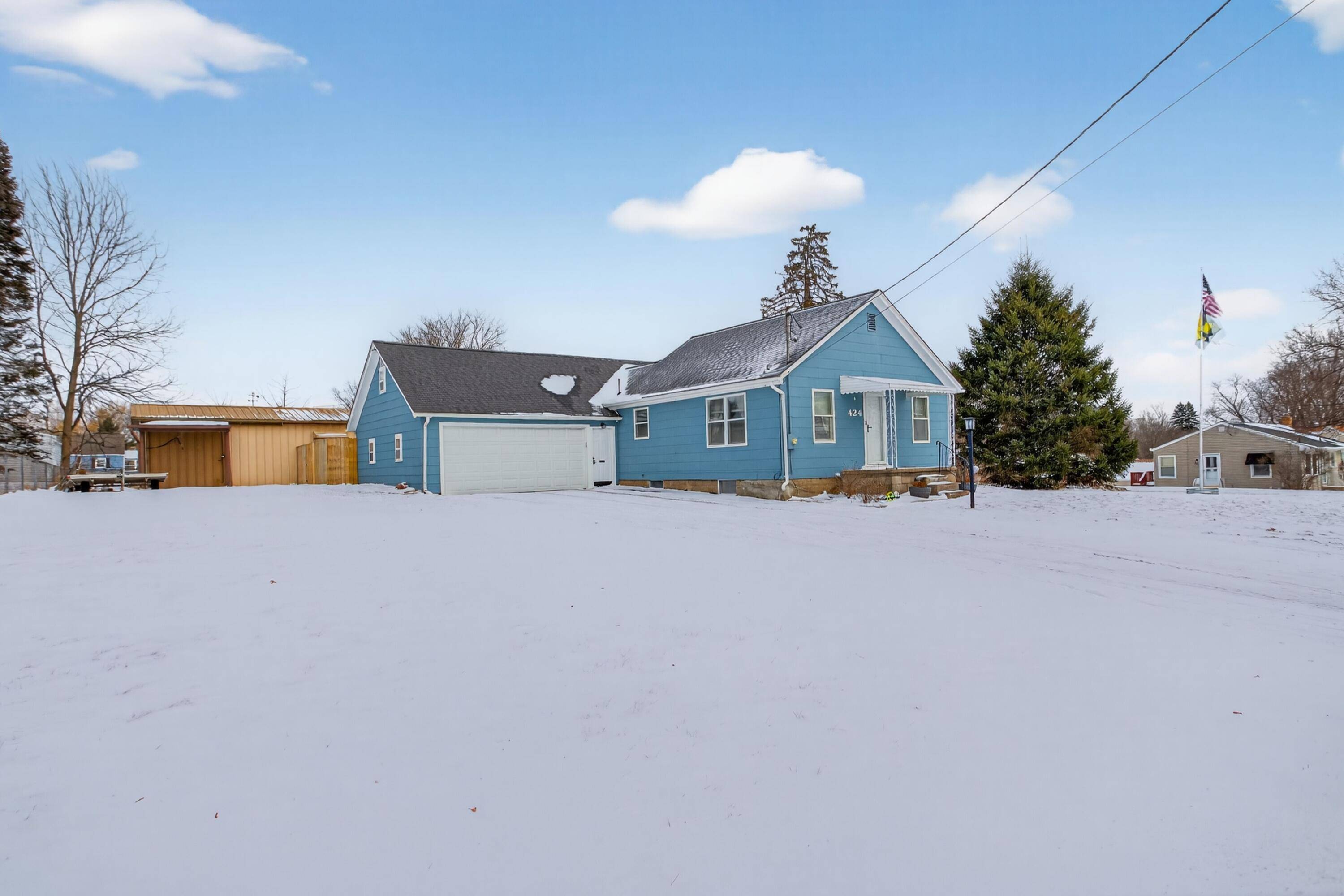 Jackson, MI 49202,424 Peacock WALK