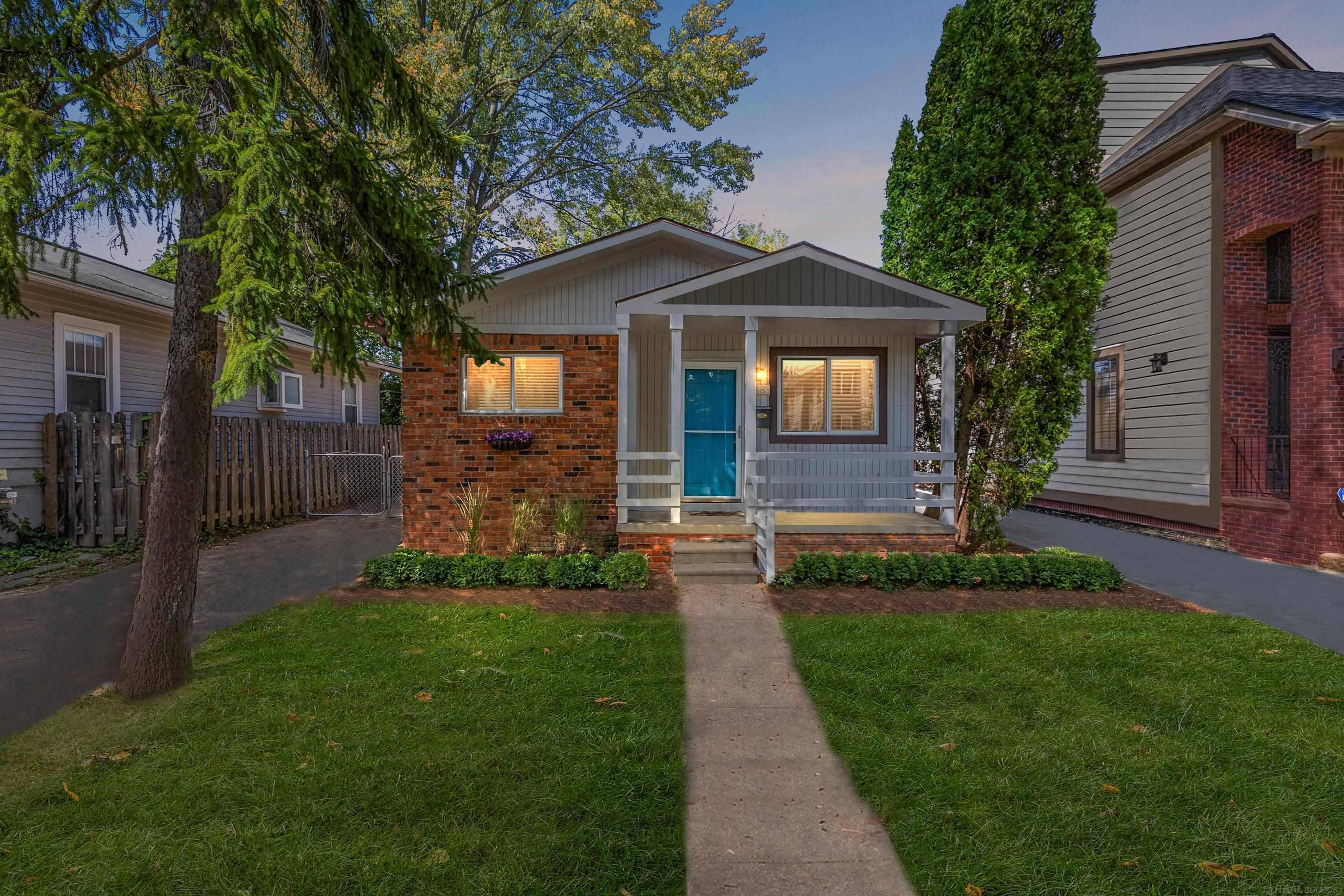 Birmingham, MI 48009,1483 Bennaville AVE