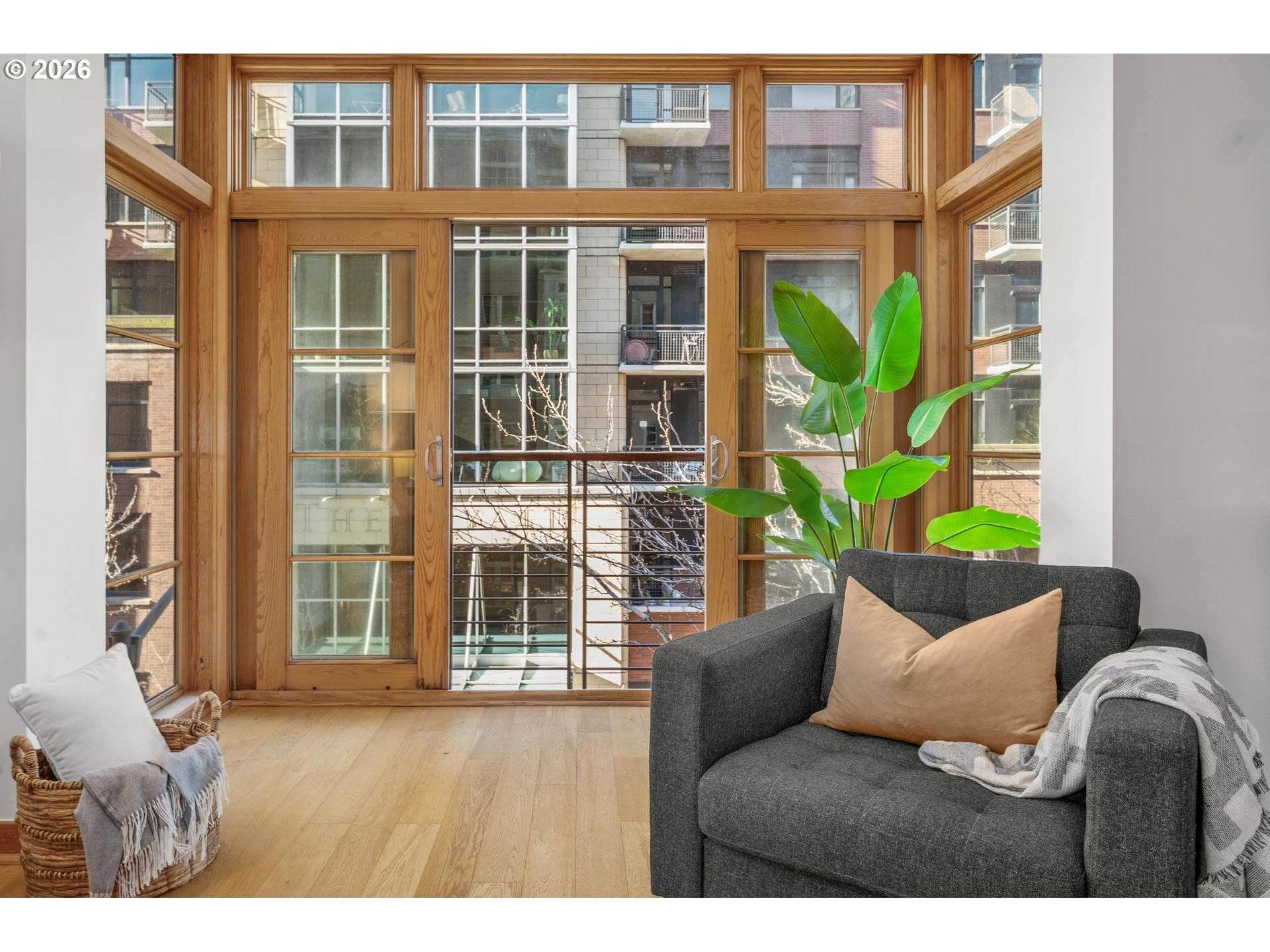 Portland, OR 97209,1130 NW 12TH AVE #308