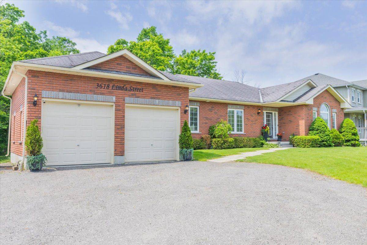 Innisfil, ON L9S 2L2,3618 Linda ST