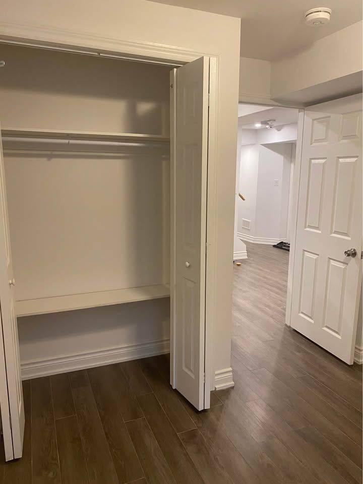 Milton, ON L9T 8Z6,635 Hepburn RD #Bsmt