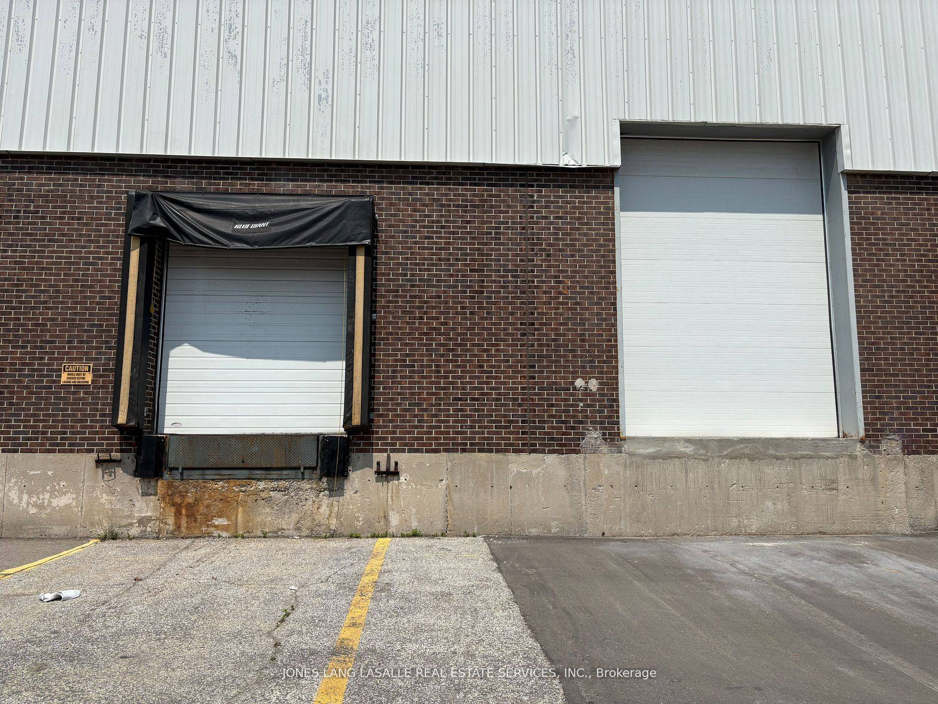 Mississauga, ON L4T 3T1,7615 Bath RD #C