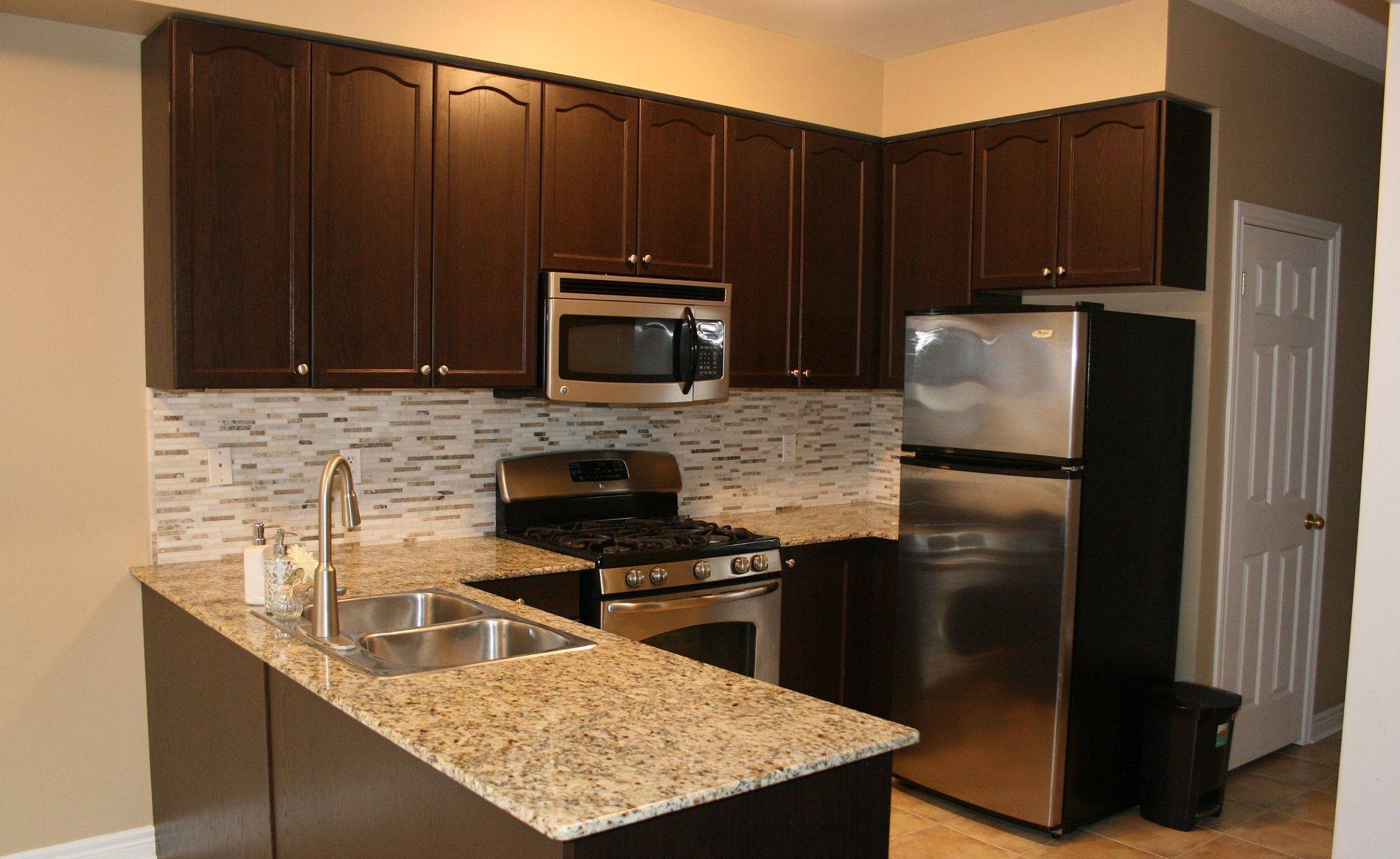 Oakville, ON L6M 0J3,2406 Old Brompton WAY