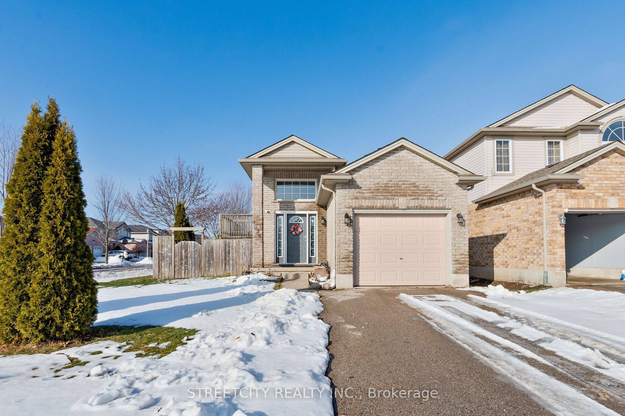 London North, ON N5X 4N9,1036 Marigold ST N