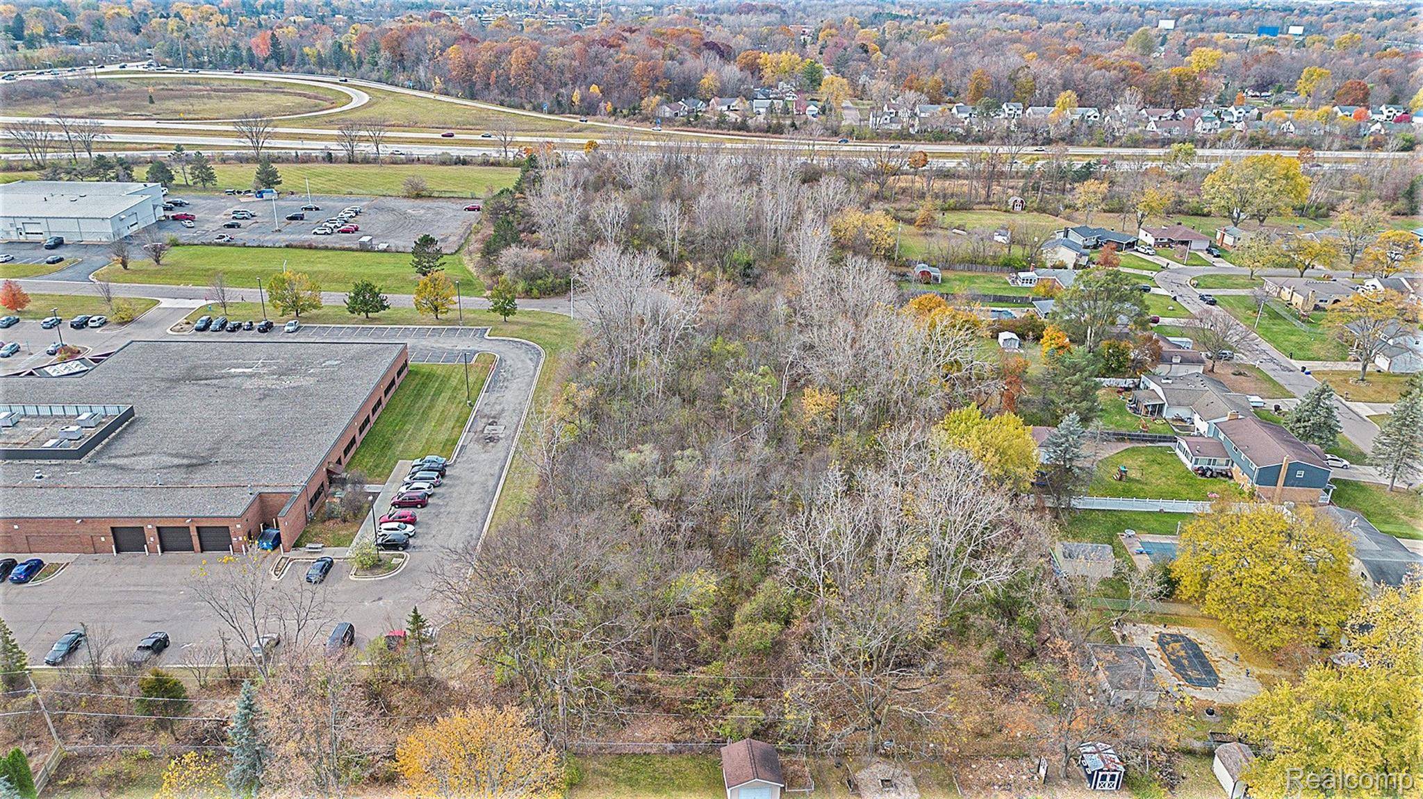 Grand Blanc, MI 48439,5400 ALI DR