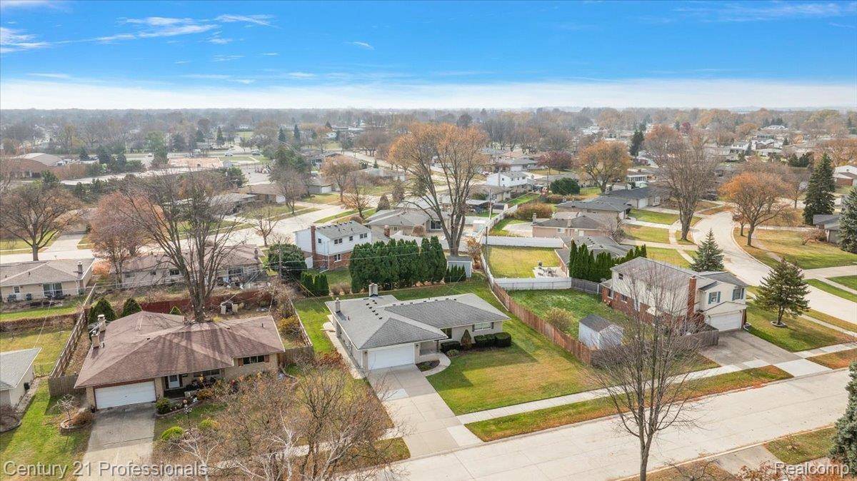 Sterling Heights, MI 48312,11434 Francis DR