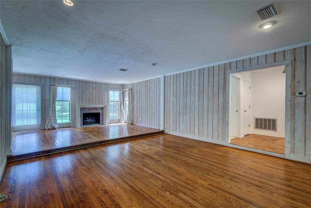 Greenville, TX 75402,18 Mullaney Road