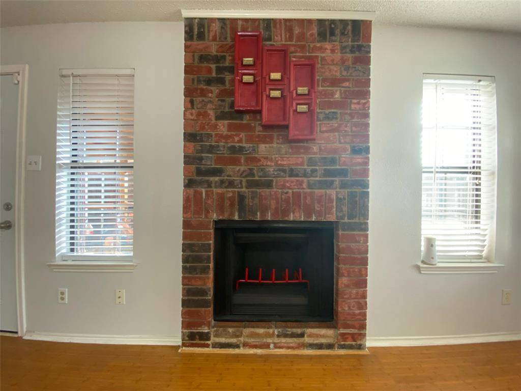 2022 Minnie Drive, Arlington, TX 76012