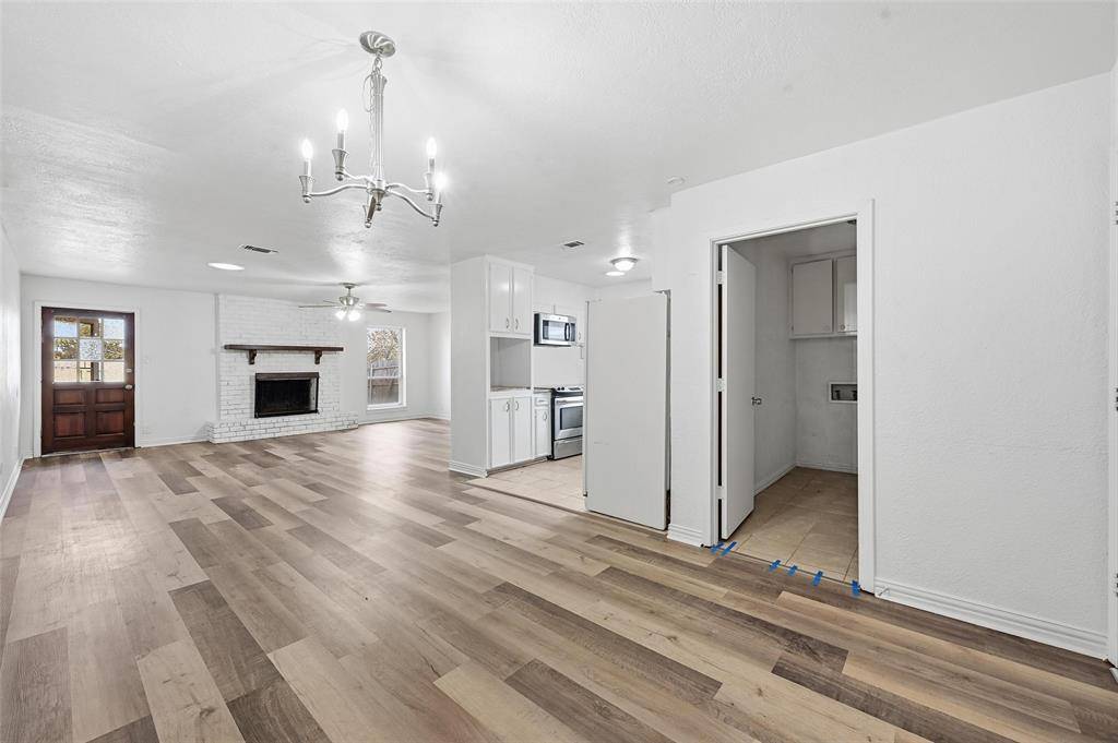 Lewisville, TX 75077,1661 Juniper Lane