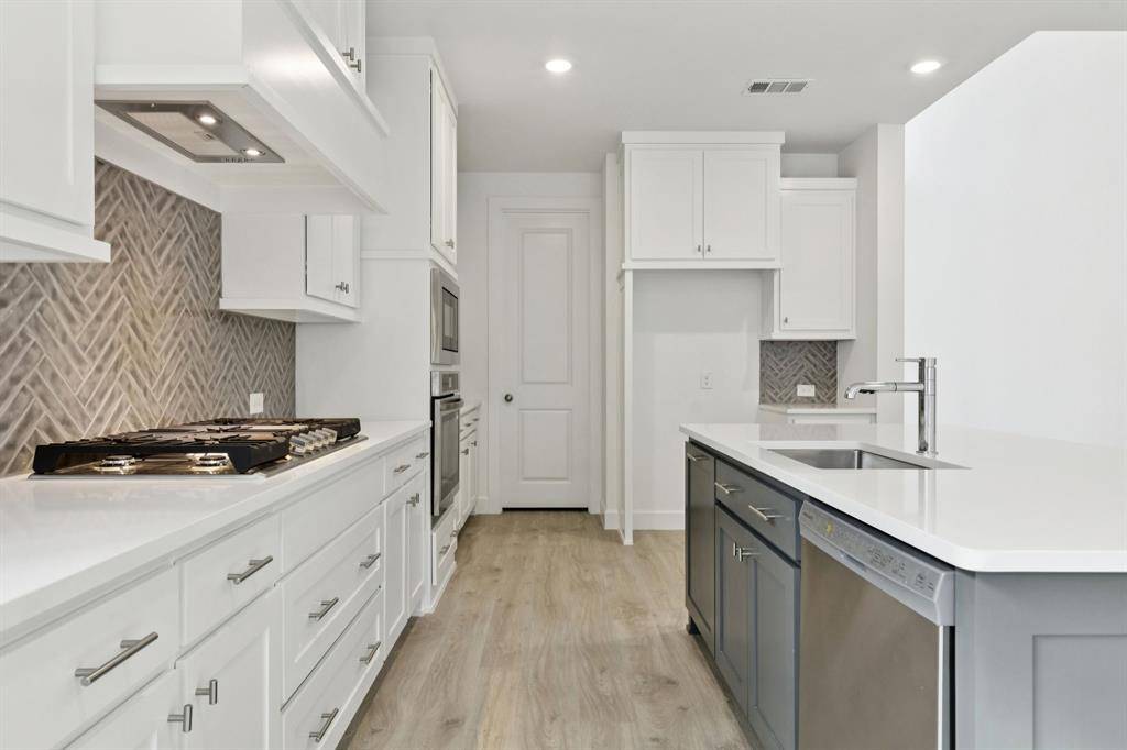 Mansfield, TX 76063,1401 Earles Court