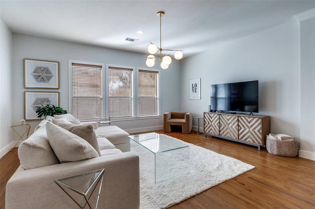 Dallas, TX 75219,4830 Cedar Springs Road #11