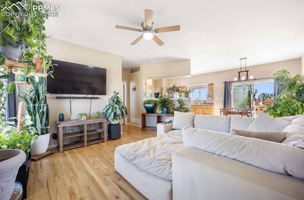 Pueblo, CO 81007,1036 S Los Charros DR