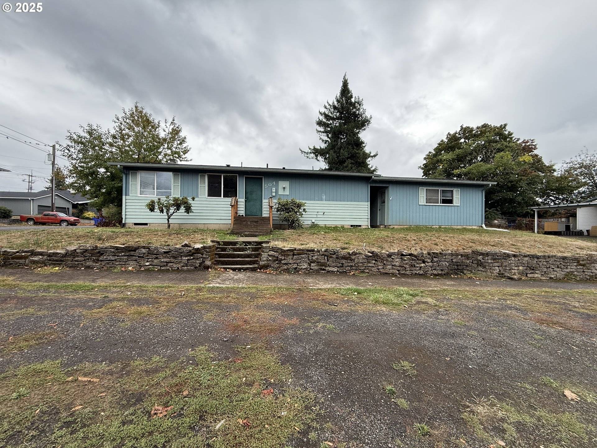 Kelso, WA 98626,504 LORD ST