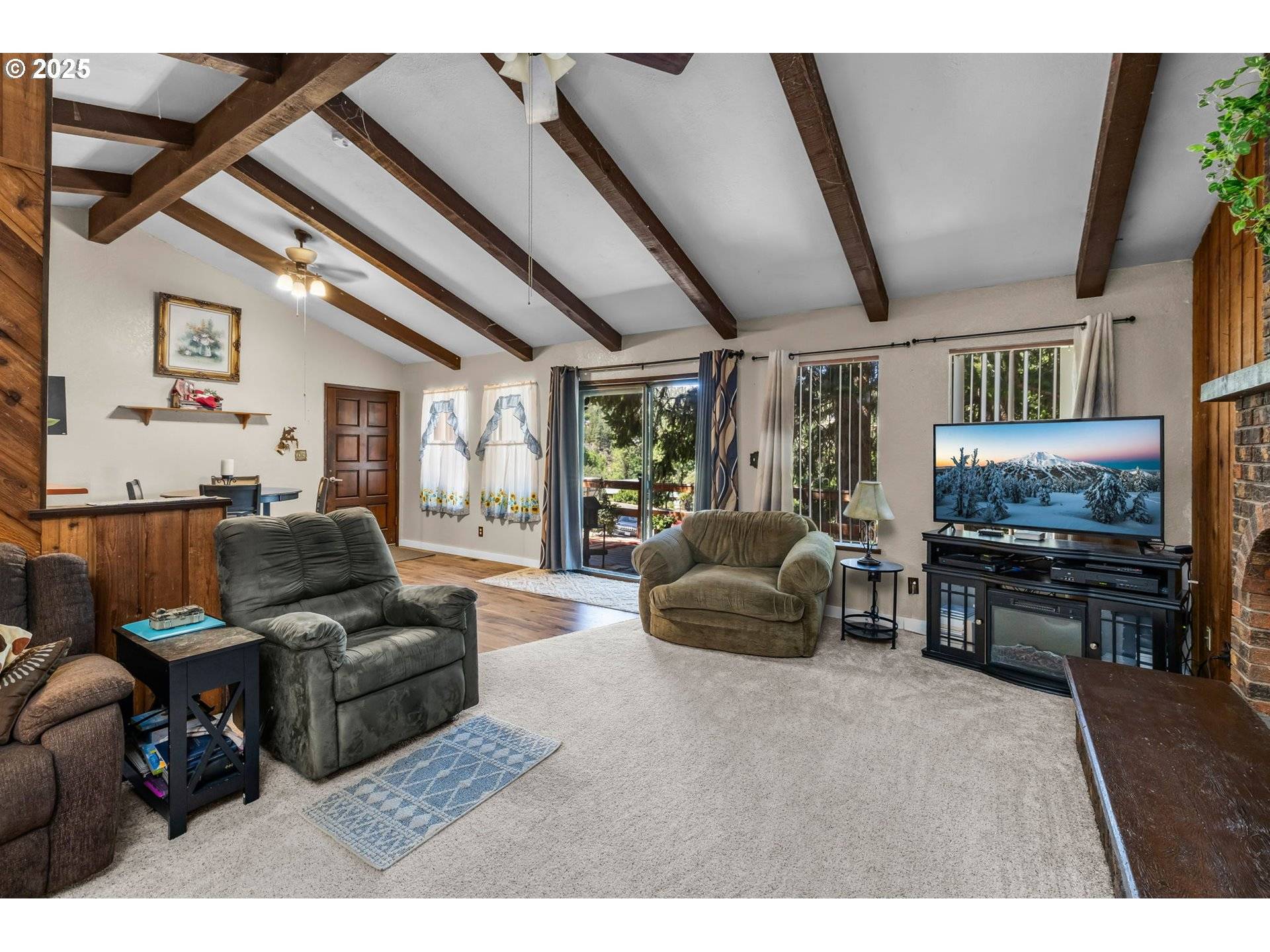 Canyon City, OR 97820,107 REBEL HILL RD