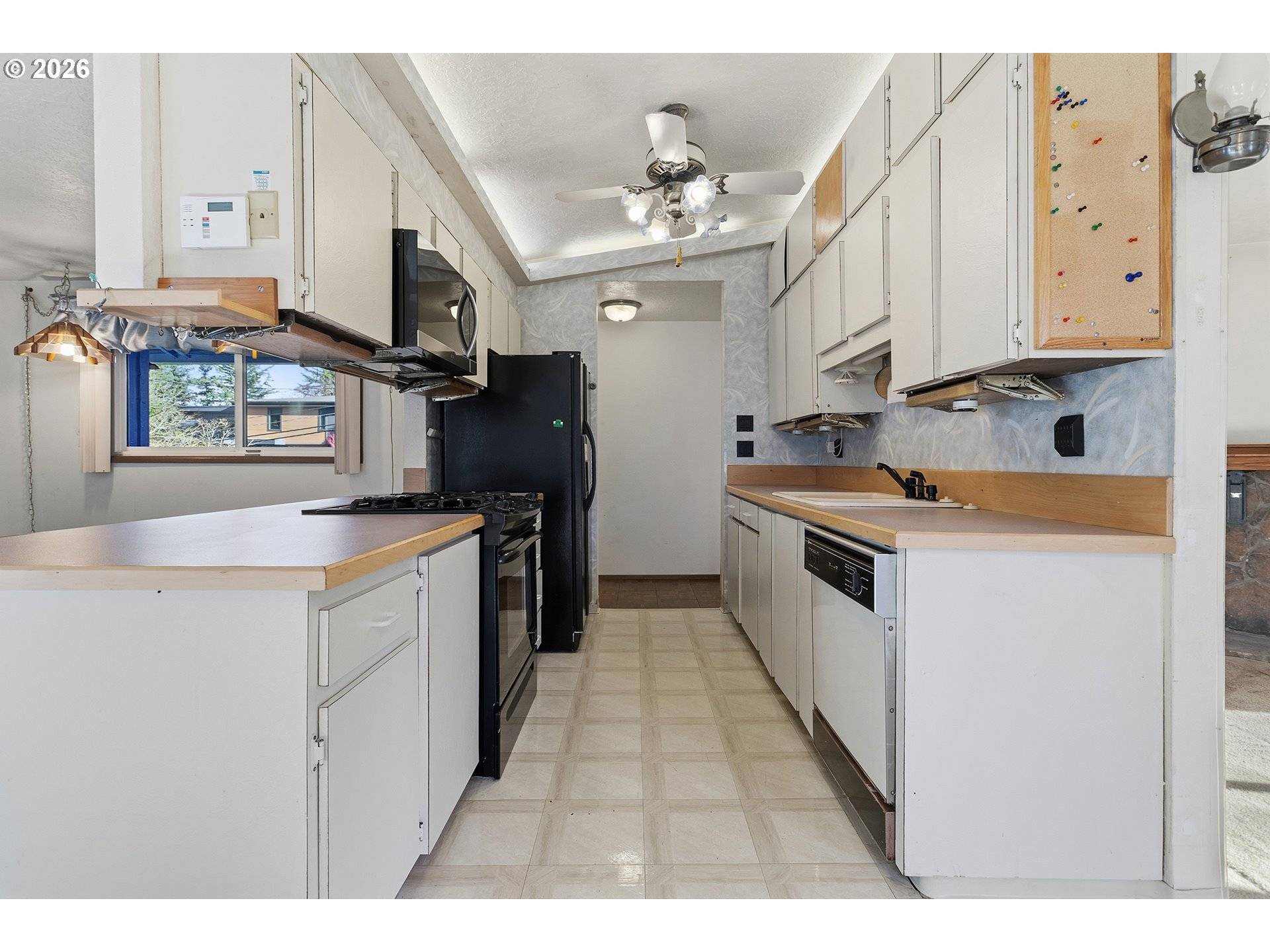 Portland, OR 97219,10047 SW 25TH AVE