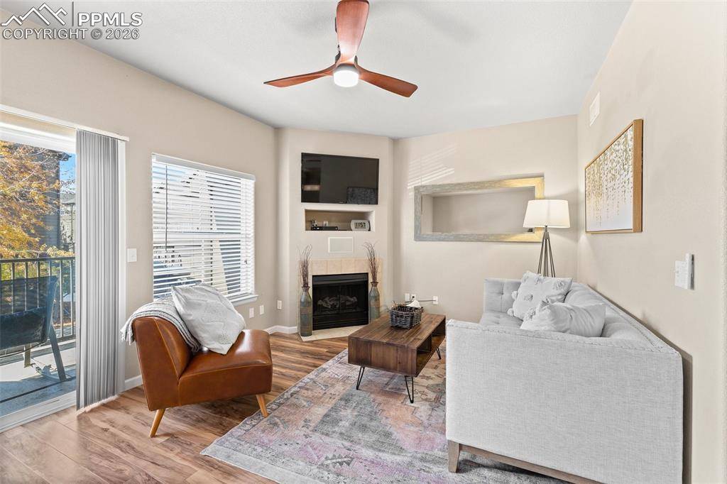 Colorado Springs, CO 80907,4073 Flash PT