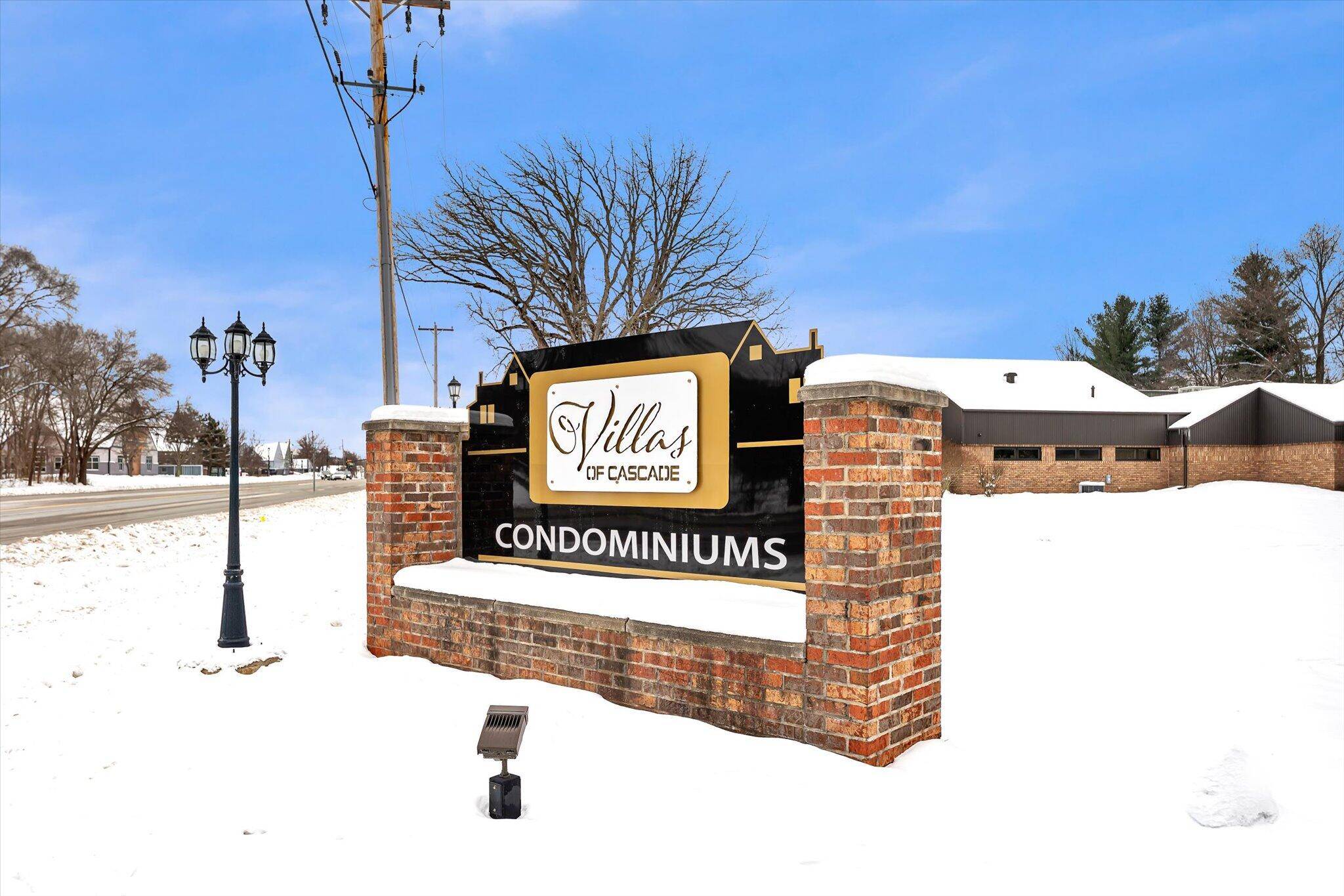 Grand Rapids, MI 49546,6716 Cascade RD SE #46