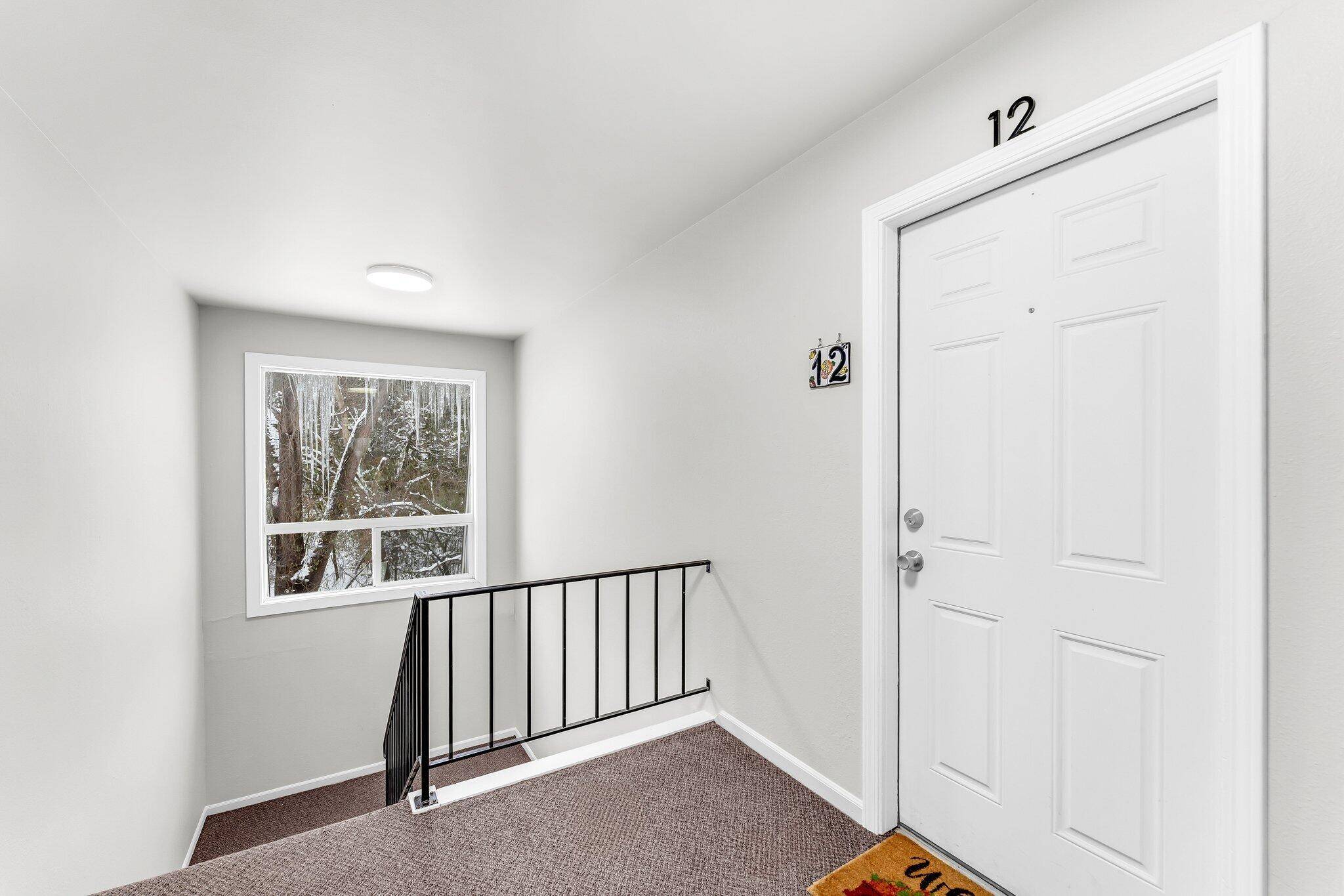 Grand Rapids, MI 49546,6716 Cascade RD SE #46