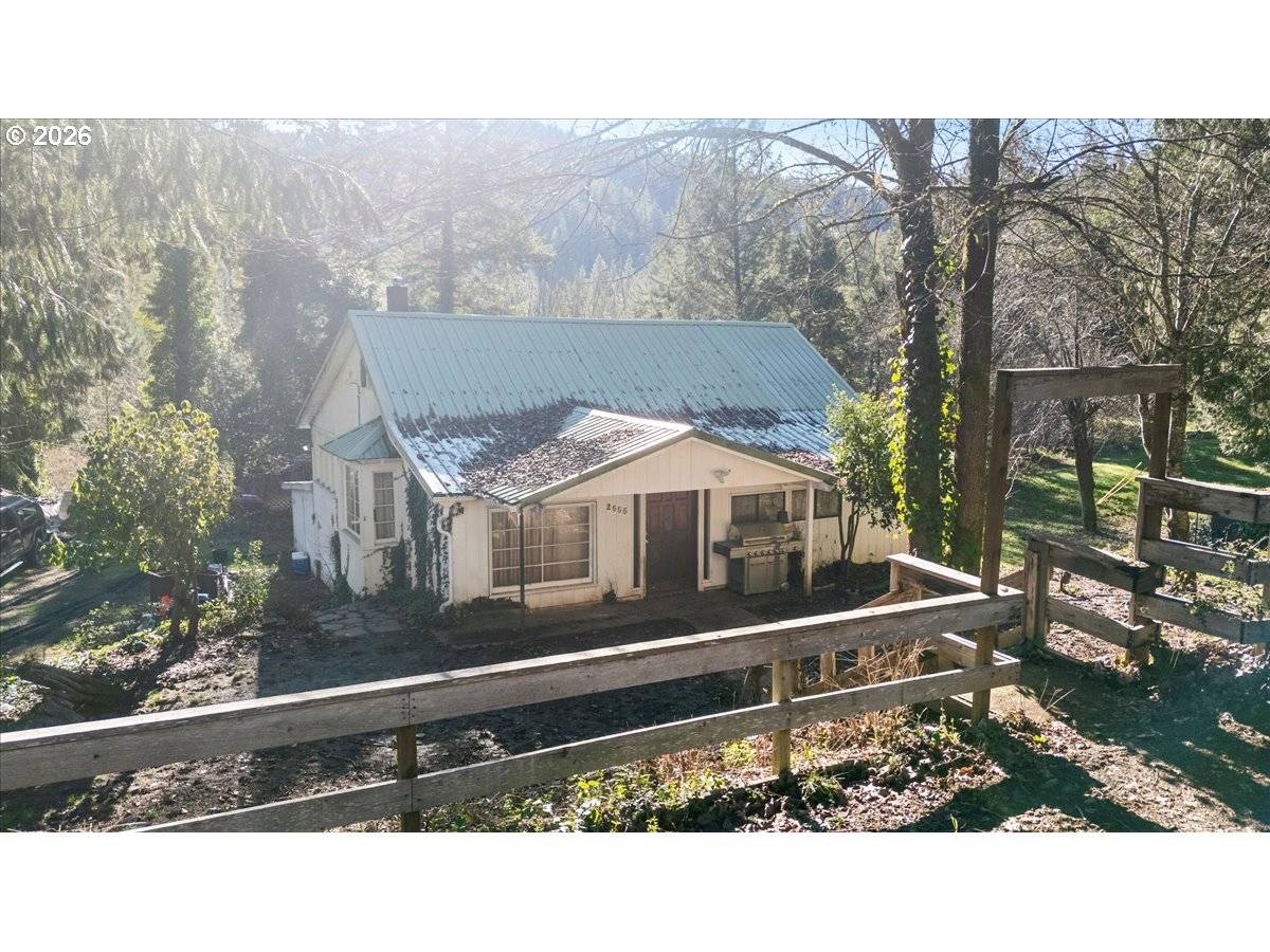 2680 S UMPQUA RD, Tiller, OR 97484