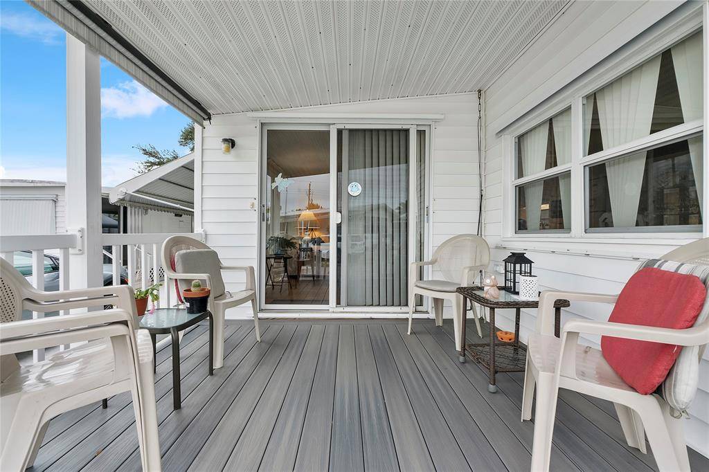 Davie, FL 33324,8557 SW 15th Ct