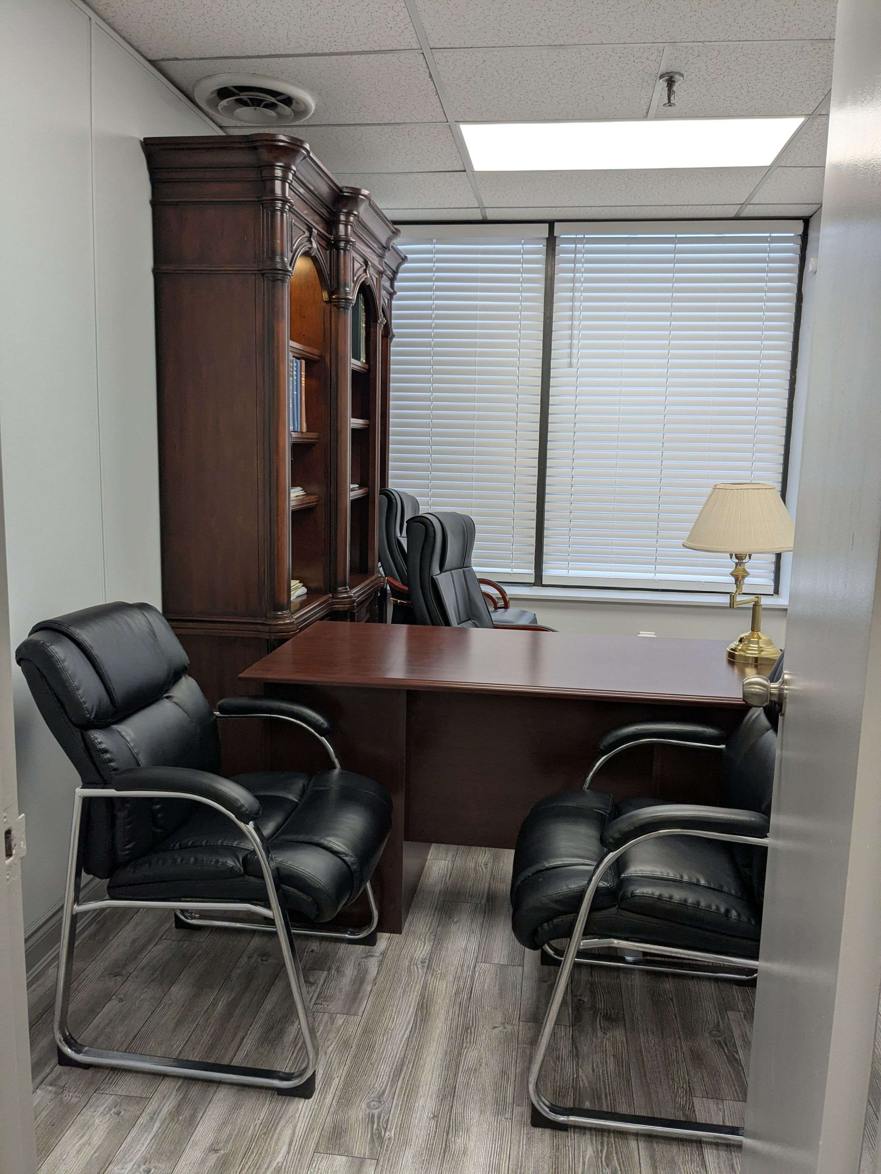 Mississauga, ON L4W 2M6,1150 Eglinton AVE E #202