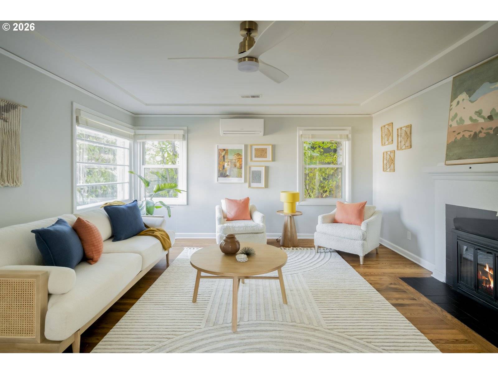 Portland, OR 97215,8038 SE SALMON ST