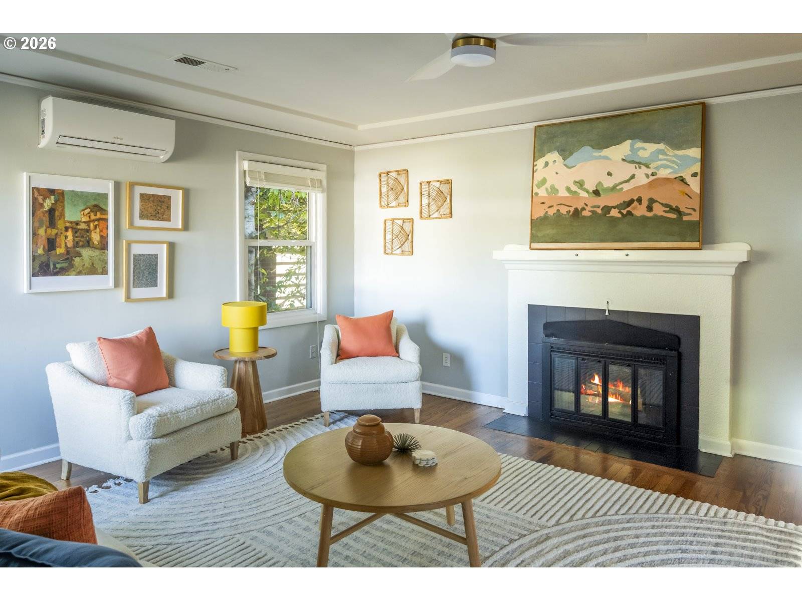 Portland, OR 97215,8038 SE SALMON ST