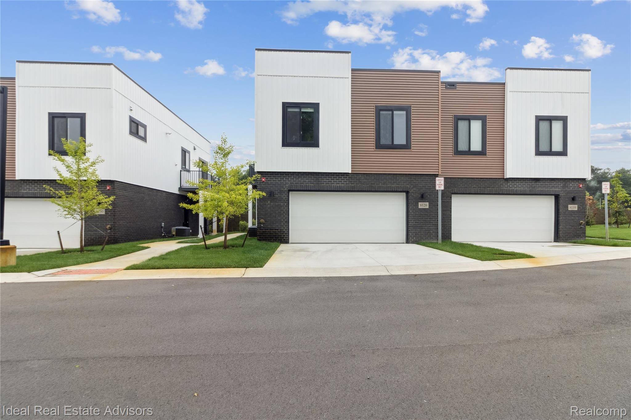 Brighton, MI 48114,8120 Allor LNDG