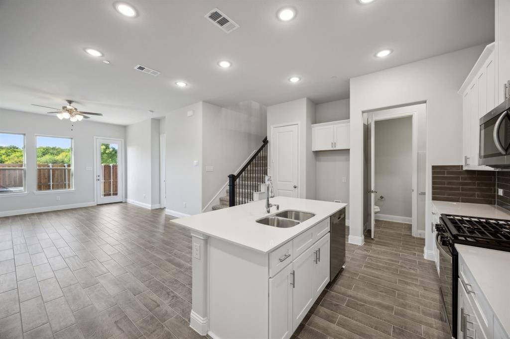 Plano, TX 75075,817 Heart Reef Road