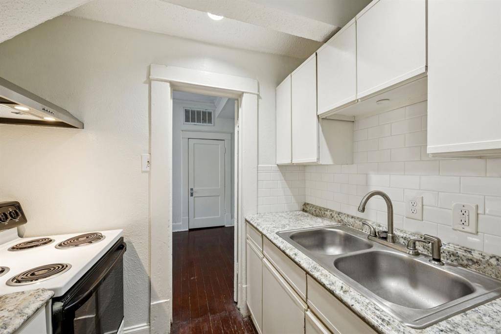 Dallas, TX 75208,210 S Rosemont Avenue