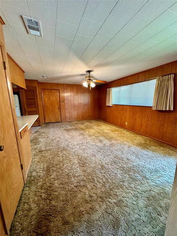 Lone Oak, TX 75453,103 Gladys Street