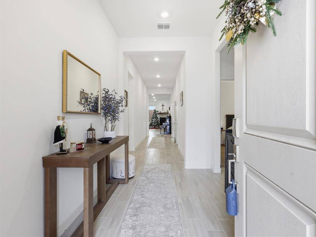 Little Elm, TX 75068,541 Breeds Hill Road